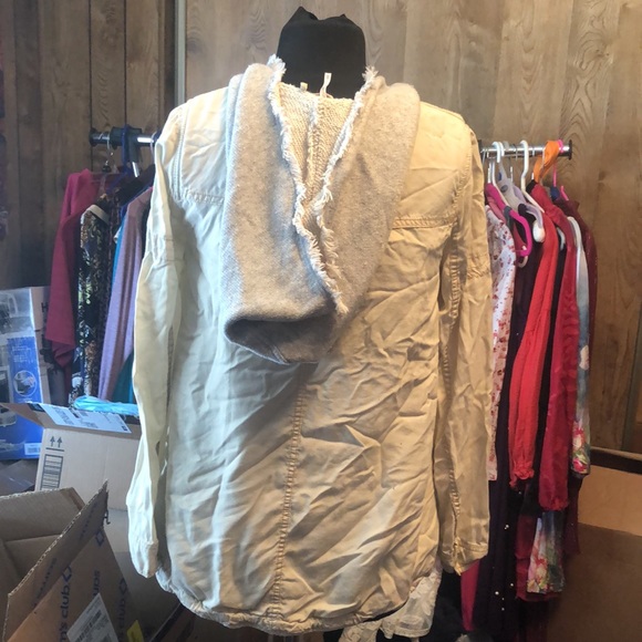 Pretty Beige FREE PEOPLE Jacket - Picture 3 of 17